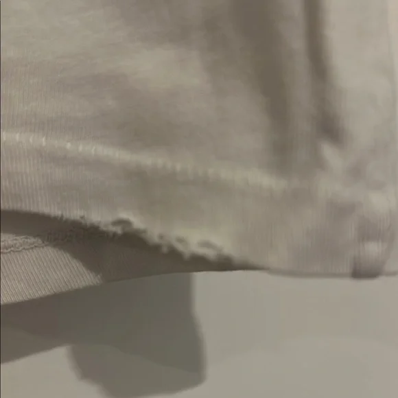 MadeWorn vintage David Bowie white tee size small w/ glitter effect in middle - Picture 7 of 13